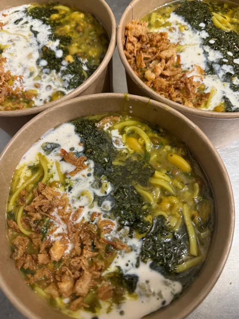 Ash reshteh &ndash; soupe persane aux herbes