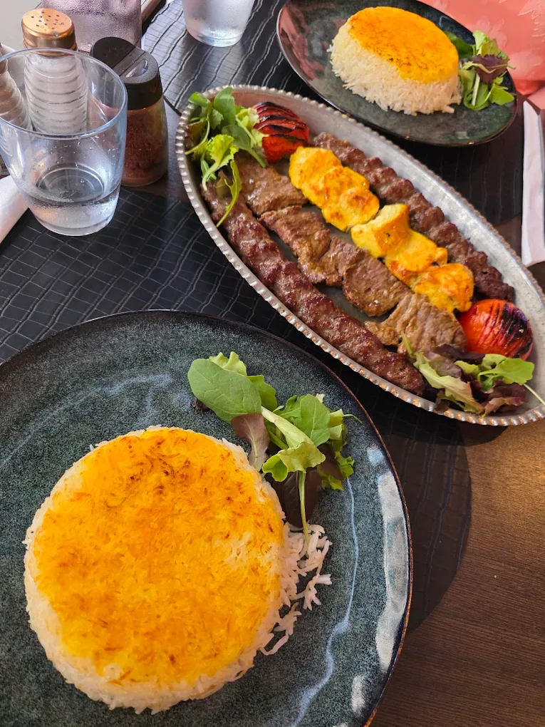 Brochettes poulet joojeh